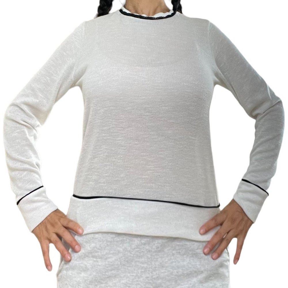 Priority Women Pullover Sweater Small S Off White Round Neck Long Sleeve Stretch
